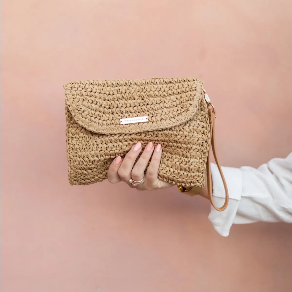 handwoven Sunset Clutch from Poppy & Peonies jilly box, new with tags
